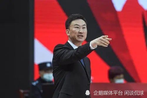 你有没有查一查，你的小儿子你为什么会出现那种情况？为什么？吴东海心中暗骂：当然是因为叶辰那个王八蛋了。